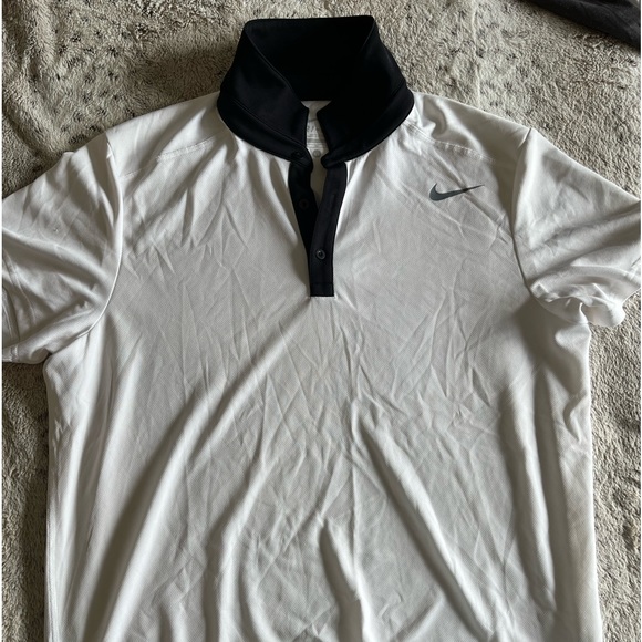Nike Other - Men’s Nike collar golf shirt